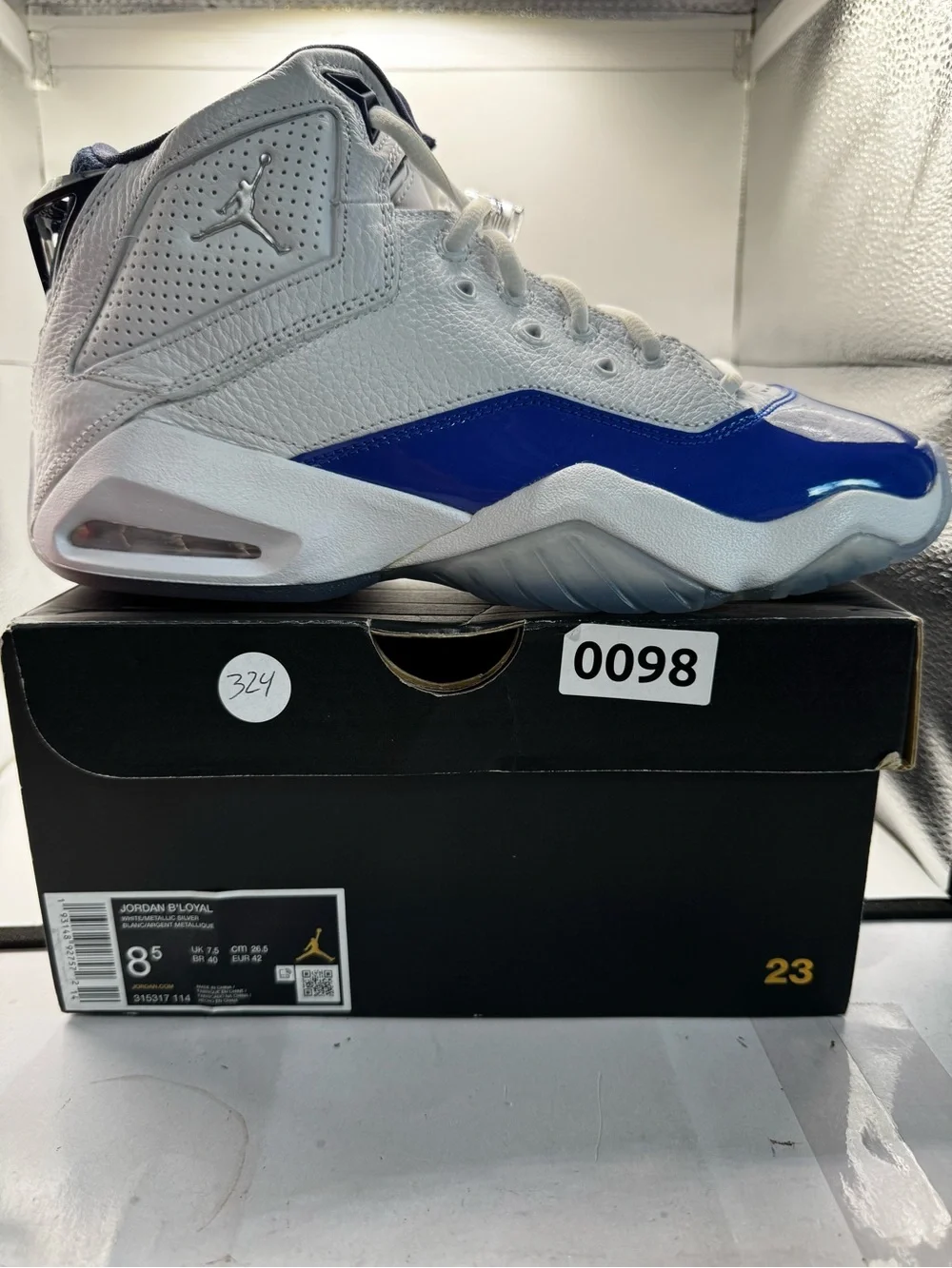 Nike Air Jordan B’Loyal White Royal Blue 315317-114 Men’s Size 8.5 NIB